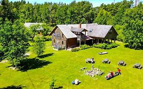 PIZĀ Guest House&Campsite